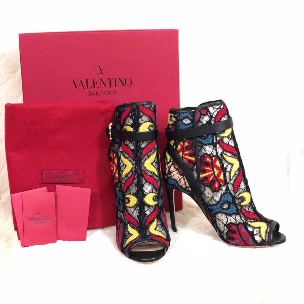 Valentino Garavani Booties